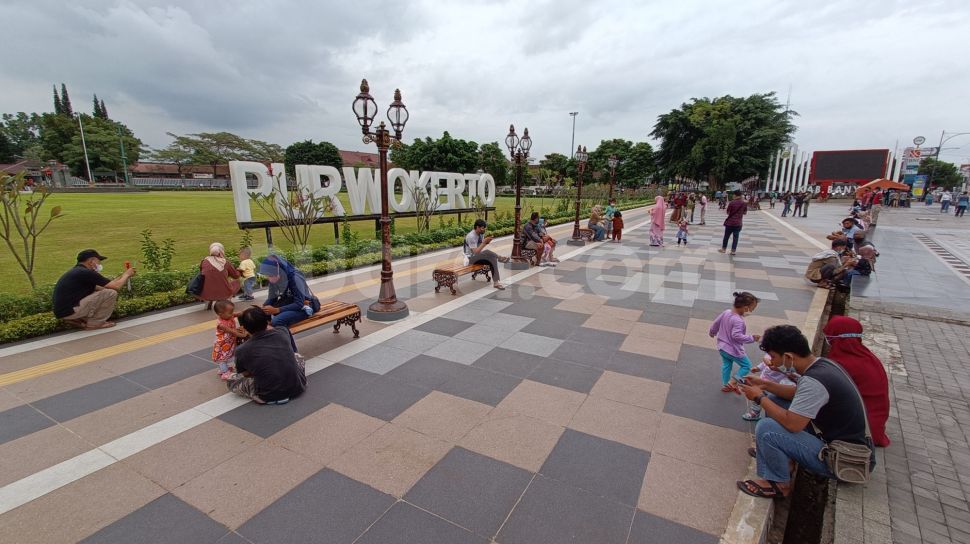 2 Tahun Absen, Potret Alun-alun Purwokerto Diserbu Masyarakat dan Lokasi Asyik untuk Ngabuburit